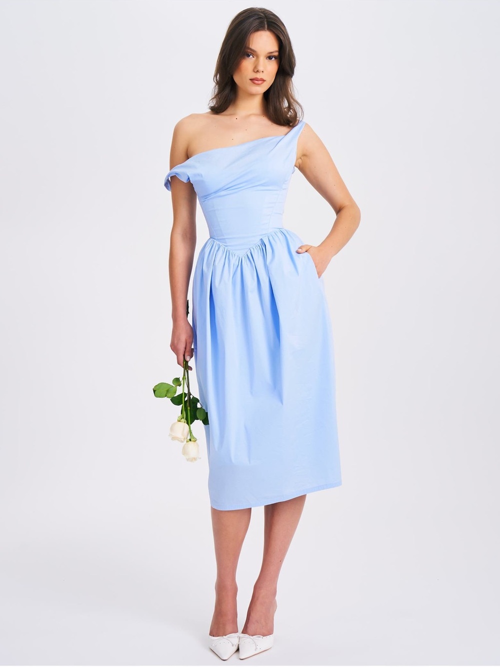 Miss Circle Sky Blue Midi Dress